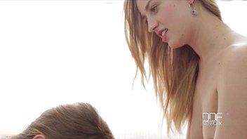 play يصنع أفلام xnxx مع اثنين من الأشرار الروس الجيدين