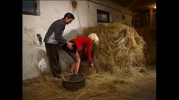 play He fucks the blonde next to the head with hay