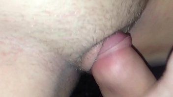 play Pov mit seiner verrückten Muschi nach seinem großen und harten Wagen genau richtig für sie