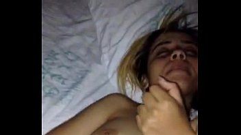 play Blonda se masturbeaza bine rauu filme xnxx gratis
