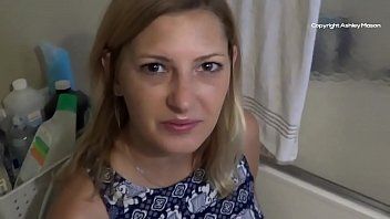 play Mamãe fica com esperma na buceta depois de fazer sexo
