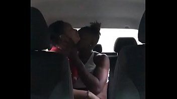 play The xxx housekeeper penetrates a big penis in love