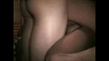Zwei Huren teilen sich denselben Penis